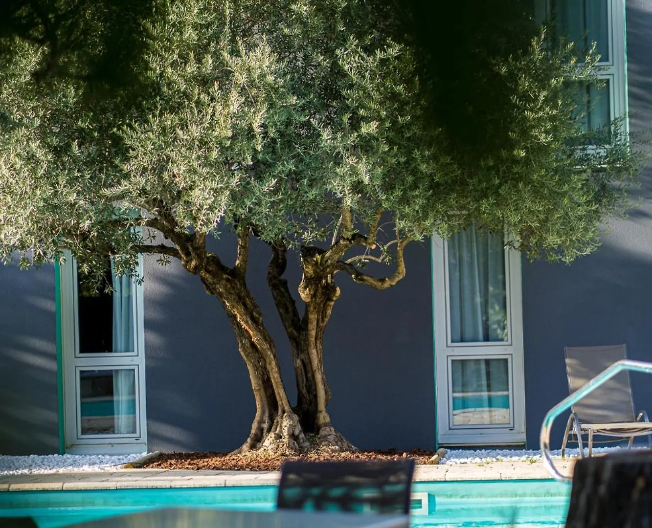 Pomo Hotel & Restaurant Echirolles
